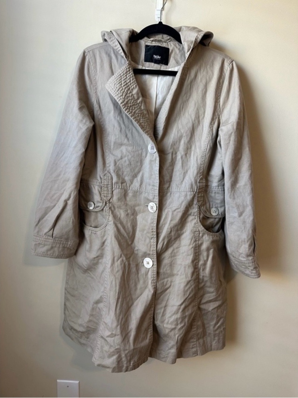 Mossimo Tan Beige Long Sleeve Lined Button Up Trench Coat Medium Casual Chic